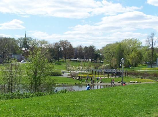 Lieu historique national Cartier-Brébeuf